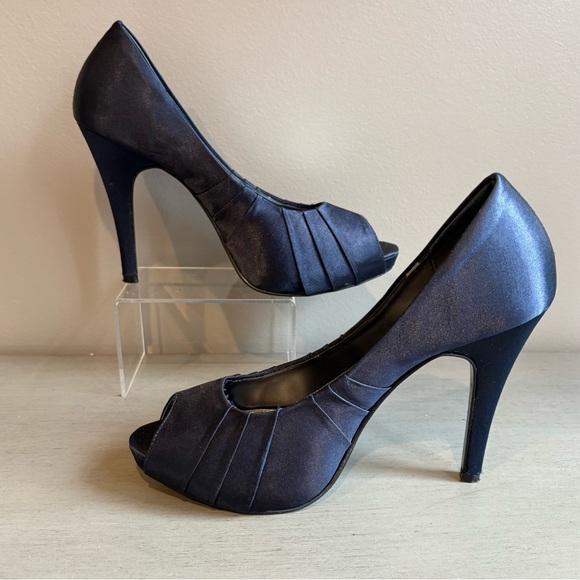 Kelly & Katie Blue Satin Peep Toe High Heels Pumps 8.5 Stiletto 4" Elegant - Picture 12 of 13